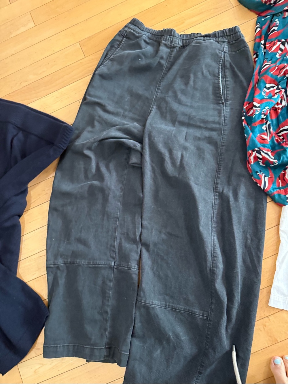 Farm Rio & COS White pants- bundle size M - Picture 9 of 15